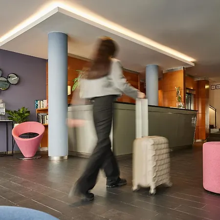 Hotel Century